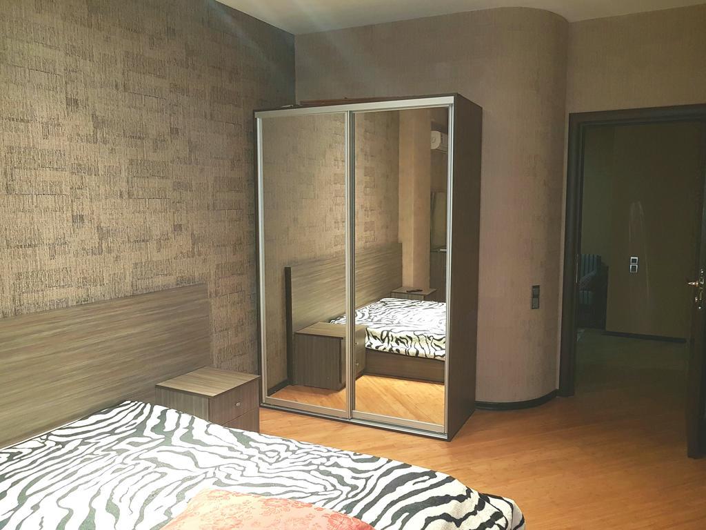 Apartment On Mirqasimov St.29 Baku Exterior photo